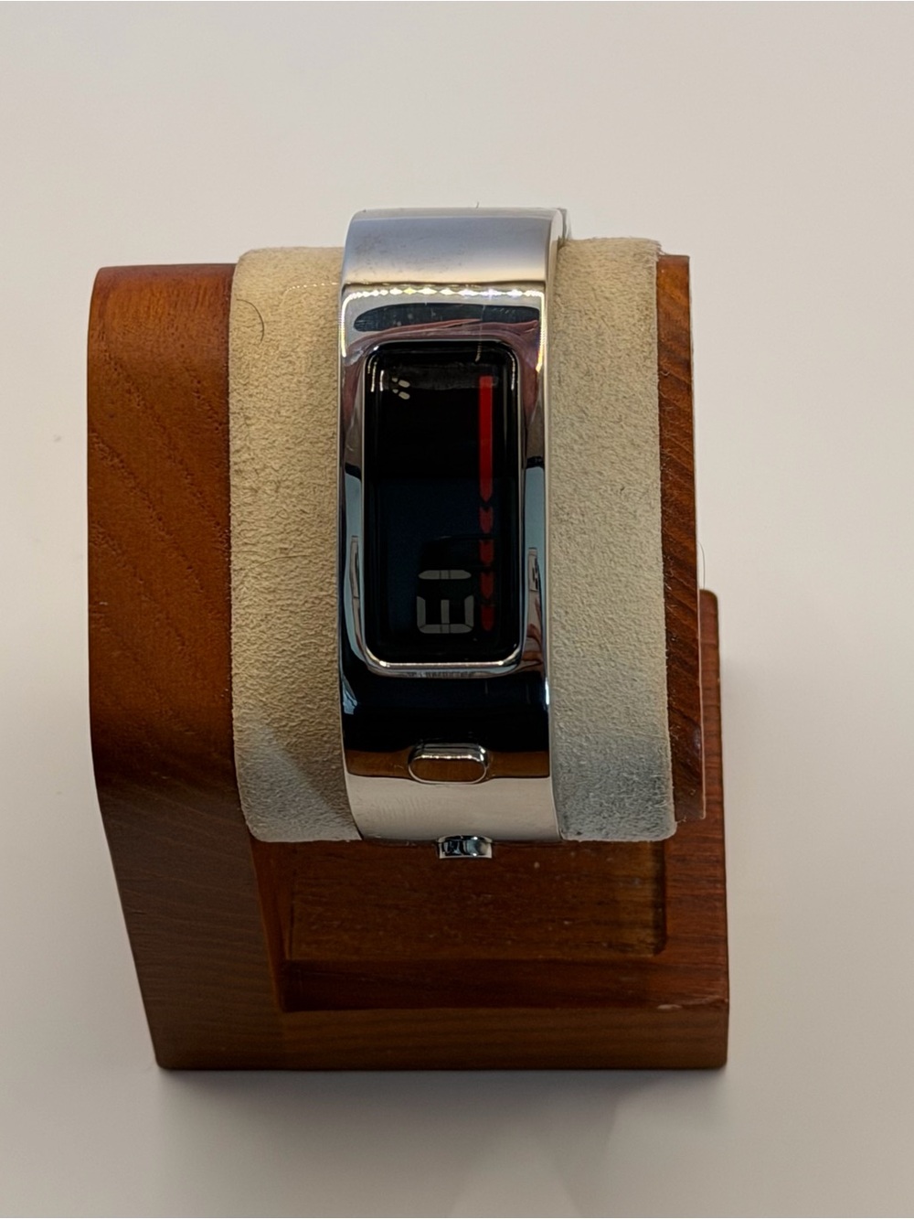 Garmin Vivofit 2, Tested, New Batterie, Stainless Steel OEM Band, Fitness Tracke